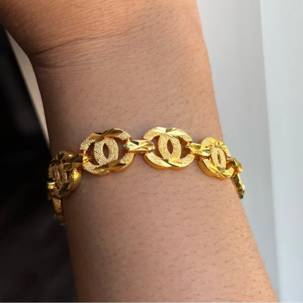 New Gold Link C Women's Bracelet - Yellow Gold Bracelet - Picture 4 of 7